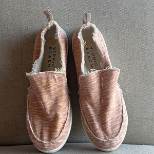 Vionic Women's Pink Loafers